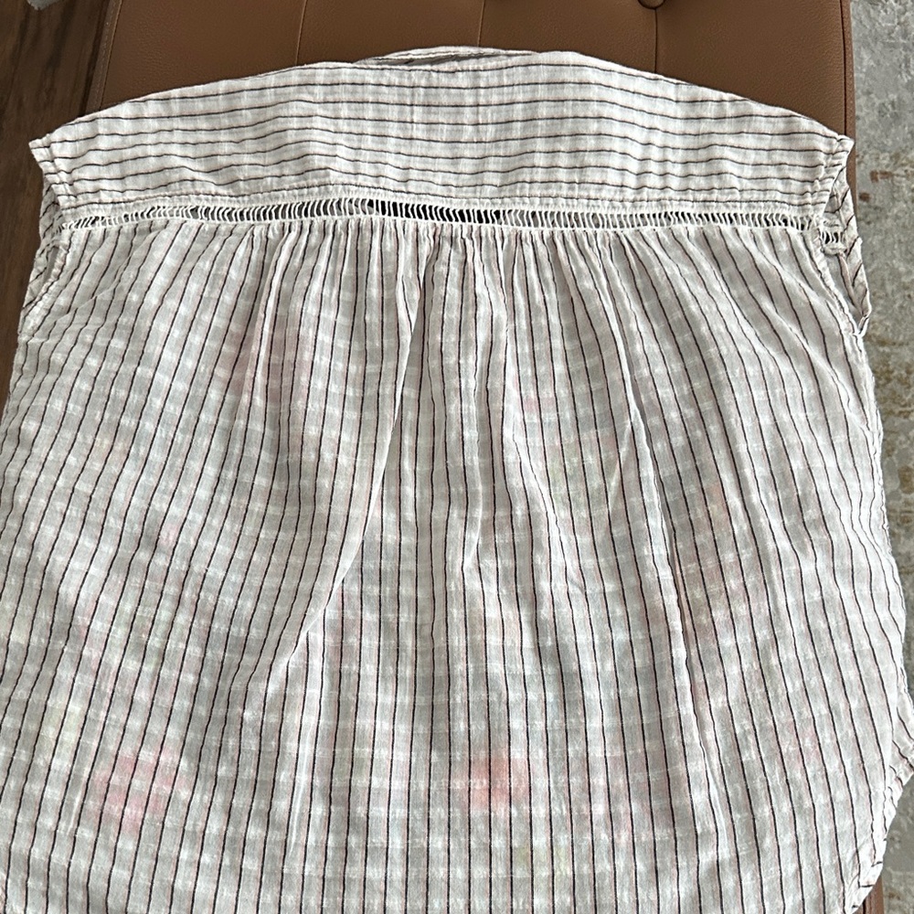 Pulcro White Striped Button-Down Top with Multicolor Floral Embroidery - Picture 7 of 8